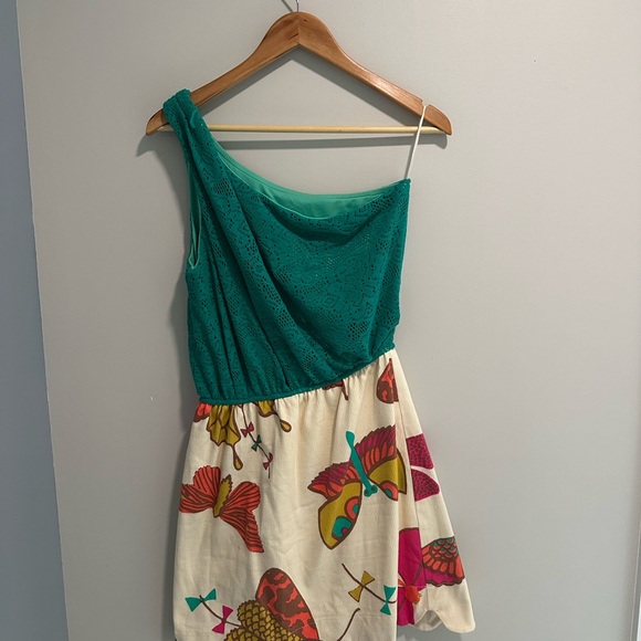 Judith March Dresses & Skirts - Judith March One Shoulder Dress - Teal and Multicolor